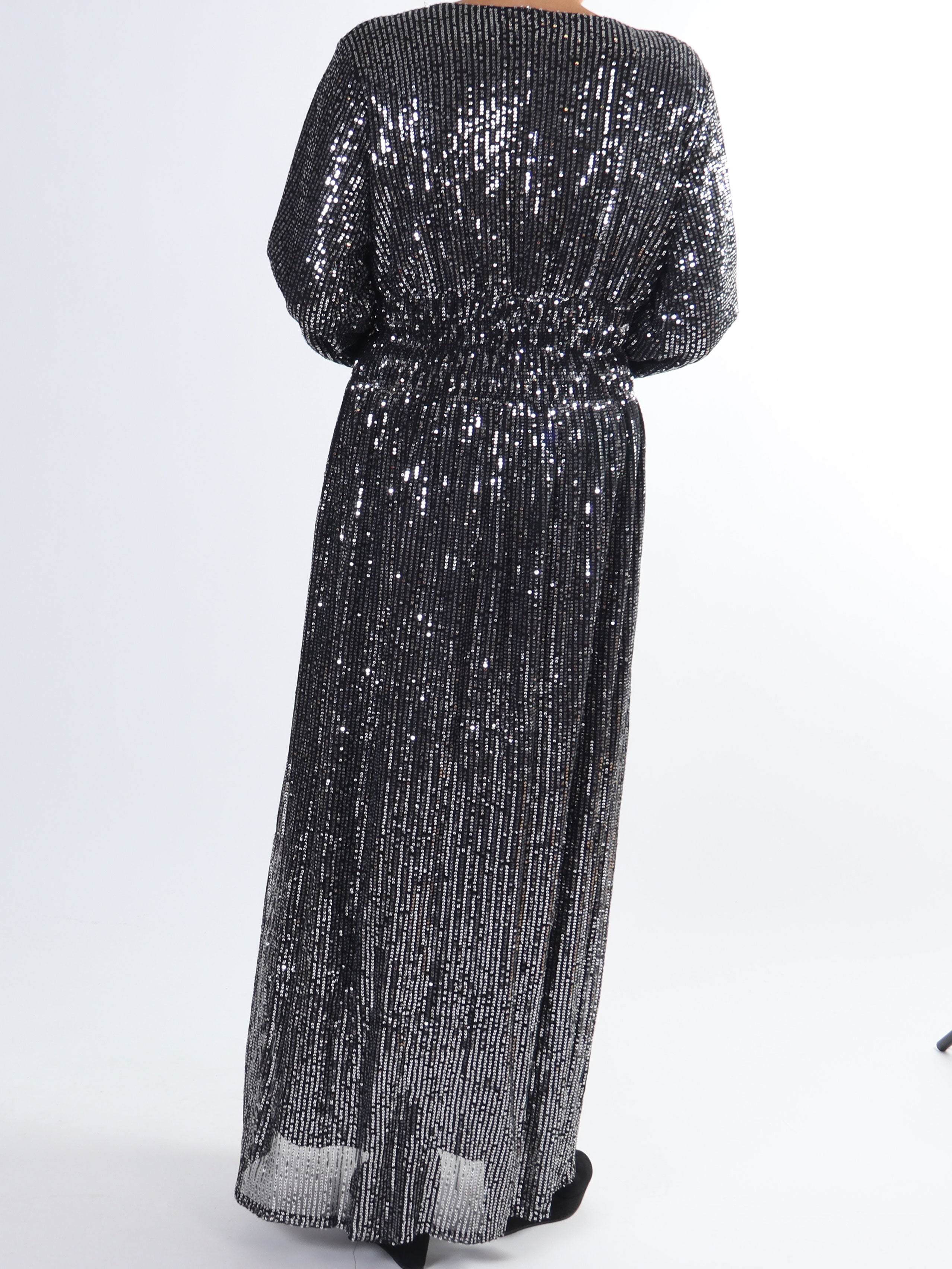 Pams Glitter L/S - Lång plus size klänning med paljetter